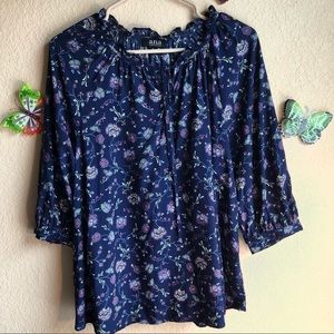 a.n.a Floral Blouse, Medium, 3/4 sleeve, EUC, pet smoke free home